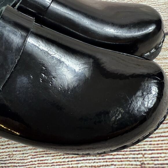 Torpatoffeln Black Patent Leather Cape Clogs Mules Size 36 (5.5/6) Wooden Heel - Picture 6 of 16